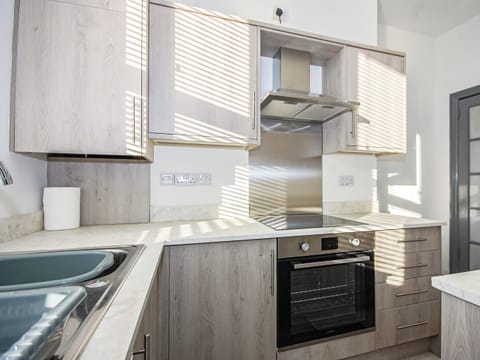 Kitchen | Salty Towers, Saltburn-by-the-sea