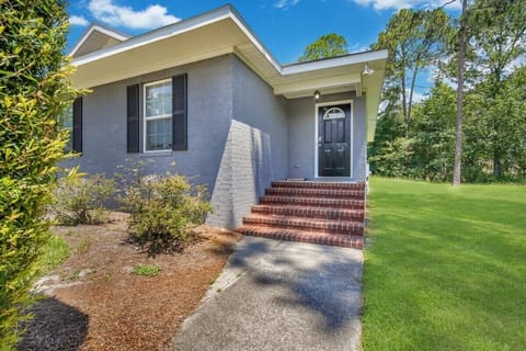 Entrance into the unit!