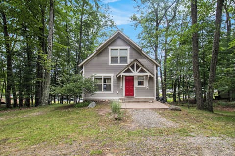 Front Entrance - Front Entrance