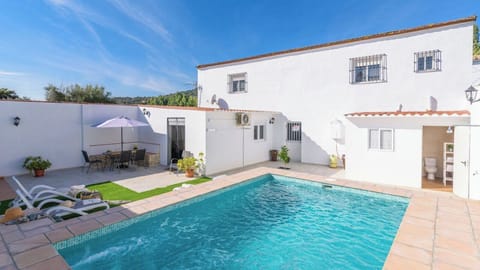 Casa Verde de Elena Benalauría by Ruralidays