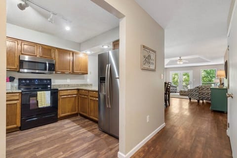 Branson HideAway Entry