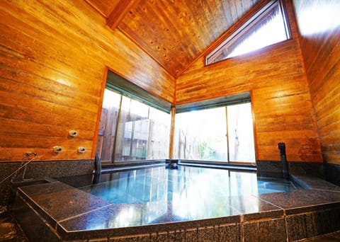 Basic House, Non Smoking | Bathroom | Separate tub and shower, deep soaking tub, free toiletries, hair dryer