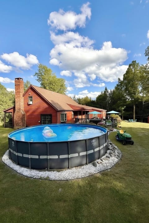 XL garden pool