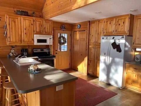 Fully stocked kitchen