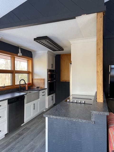 Brand new beautiful kitchen!