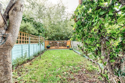 Upper Fisher House 008