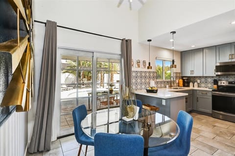 Open dining & kitchen