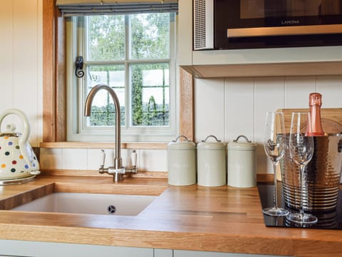 Kitchen | Grace, Little Braunston