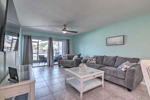 St. Petersburg Vacation Rental | 1BR | 1BA | Step-Free Access | 730 Sq Ft