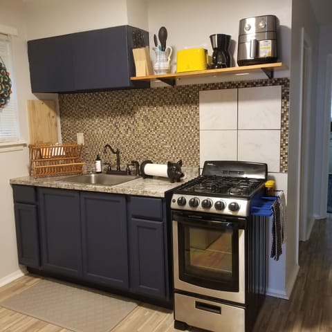 Fully Furnished Kitchen