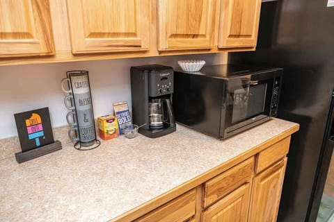 Coffee and tea station