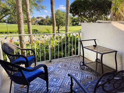 Golf view master terrace