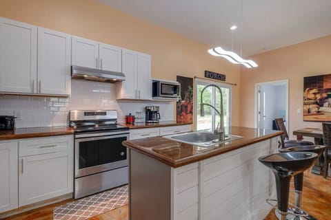 Fully equipped kitchen includes 12 cup coffee maker, toaster, crockpot and blender