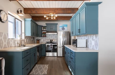 Kitchen has all the necessities needed to whip up a great meal.