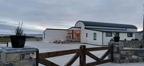 House, Accessible | 6 bedrooms, high-speed internet