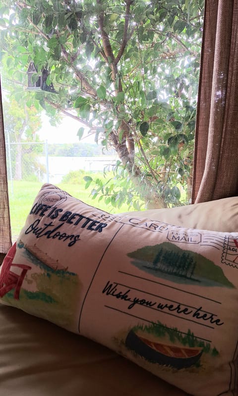 Enjoying the view & quiet of Spring Creek Channel 