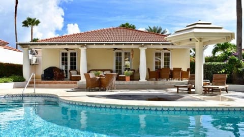 RentalsInAruba Tierra del Sol Vacation Rentals Villa with pool Happy Rentals 