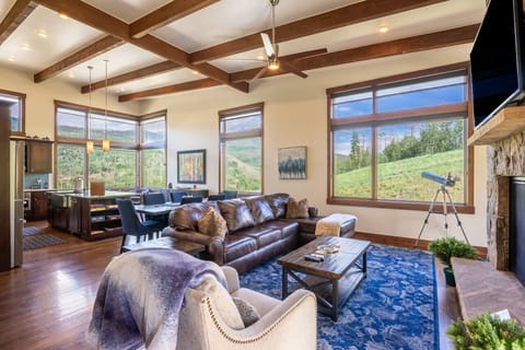 A gorgeous stand-alone mountain home in Silverthorne, CO