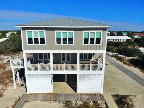 Front of House - Diamondmine has a large deck offering fabulous views of the Gulf