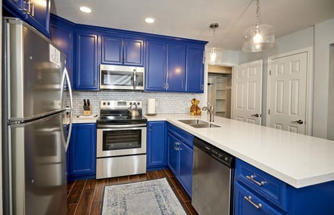 Room, Indoors, Kitchen, Refrigerator, Oven