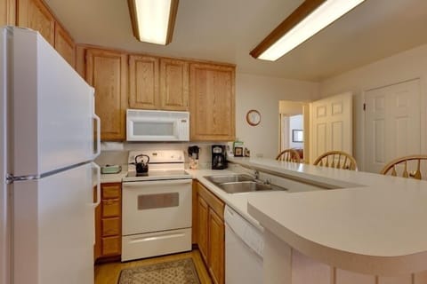 Room, Indoors, Refrigerator, Kitchen, Chair