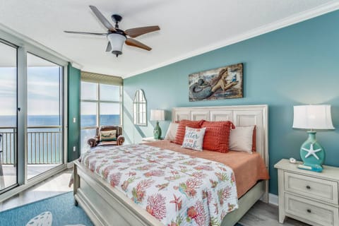 Master bedroom retreat with Gulf views!