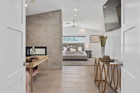 Primary suite at our Arcadia Phoenix luxury home
