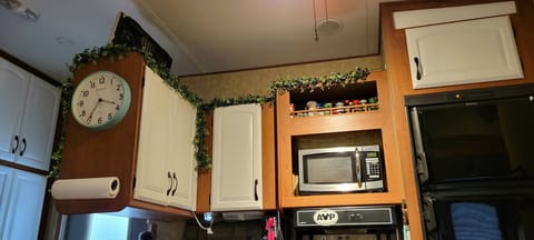 nice tall ceilings create an open feel