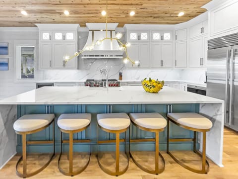 Summerwind | Main Kitchen Area | 2nd Floor