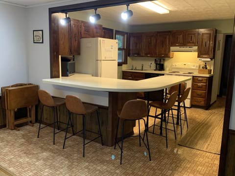 Kitchen Island seats 6 comfortably!
