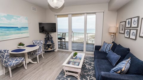 A COMFY ROOM FOR TWO OR FOUR