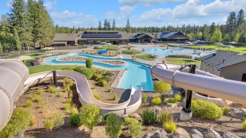 House, Multiple Beds (Paper Birch - Unit 10) | Pool