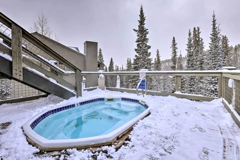 Silverthorne Vacation Rental | 2BR | 2BA | 965 Sq Ft | 2-Story Condo