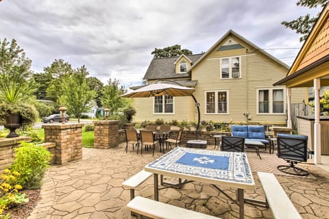 Sturgeon Bay Vacation Rental | 3BR | 2.5BA | 2,000 Sq Ft | Stairs Required