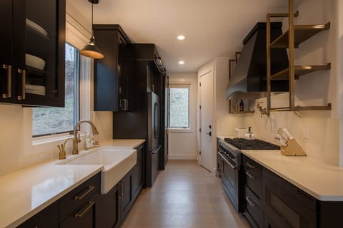 4de607d2-a2af-4362-877c-64effb53dee7