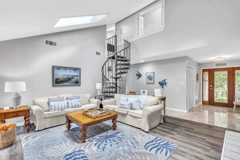 Open Living Space with Deck Access