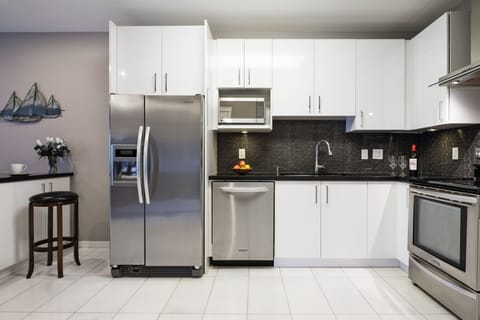 kitchen is equipped with everything you need