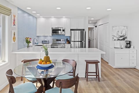 Kitchen and dining area