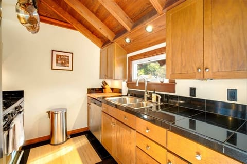 Plenty of counter space to spread out on in this sleek kitchen
