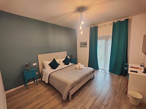 Exclusive Double Room, Accessible, Garden View (Ligea) | Premium bedding, down comforters, pillowtop beds, minibar