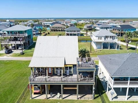 House, 4 Bedrooms | Exterior
