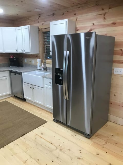 83c73a13-f7b1-4db0-86f1-515648909972