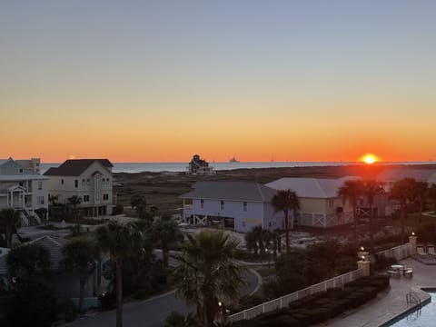 Beach/ocean view