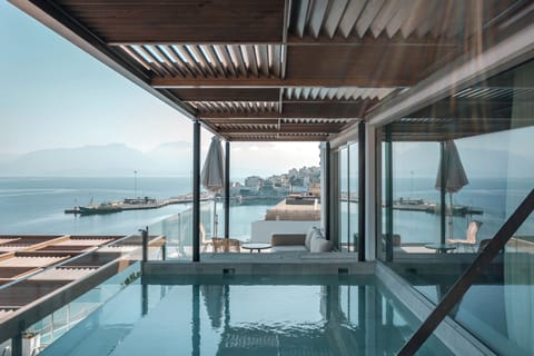 Superb Sea View Suite, Private Pool | Balcony