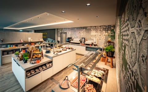 Daily buffet breakfast (EUR 15 per person)