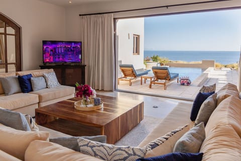 Living room view with private pool overlooking the Sea of Cortez.