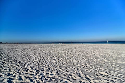 Clearwater Vacation Rental | 4BR | 2.5BA | 1,700 Sq Ft | Stairs Required