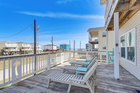 Surfside Beach Vacation Rental | 3BR | 3BA | 2-Story Condo | Stairs Required