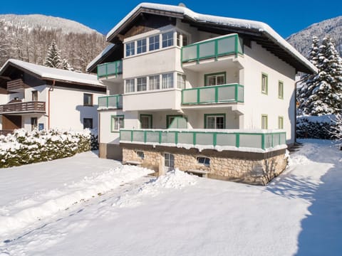 Holiday Home Exterior [winter]