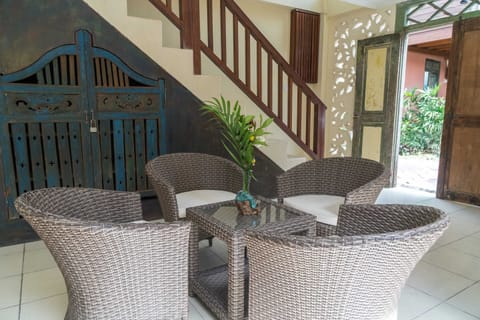 Basic Apartment, 1 King Bed | Balcony